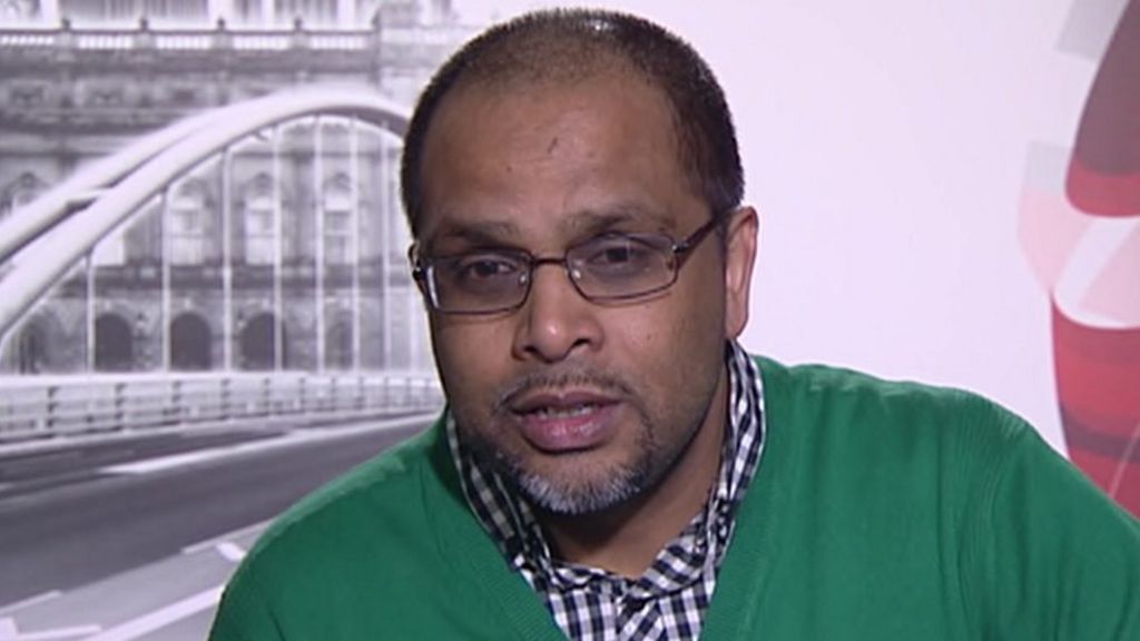 Anti-Semitism row councillor hits back