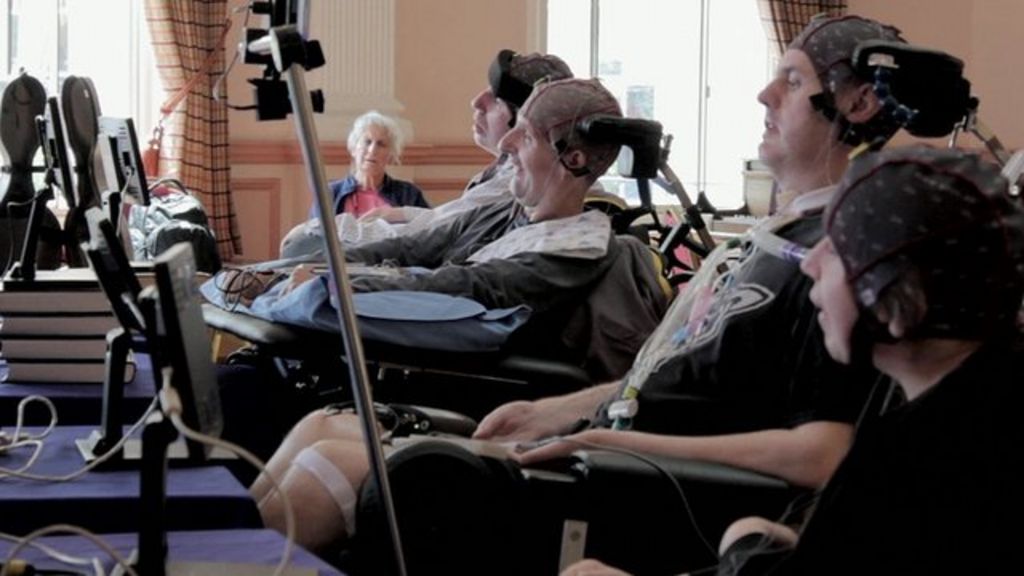 VIDEO: 'Brainwave orchestra' in first performance