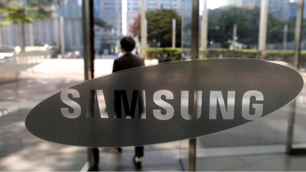 South Korean authorities raid Samsung in Park Geun-hye probe