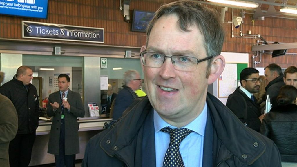 Rail minister refuses Southern rail dispute intervention