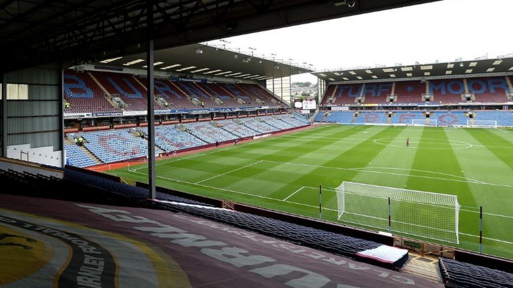 Football club's low-flying plane probe