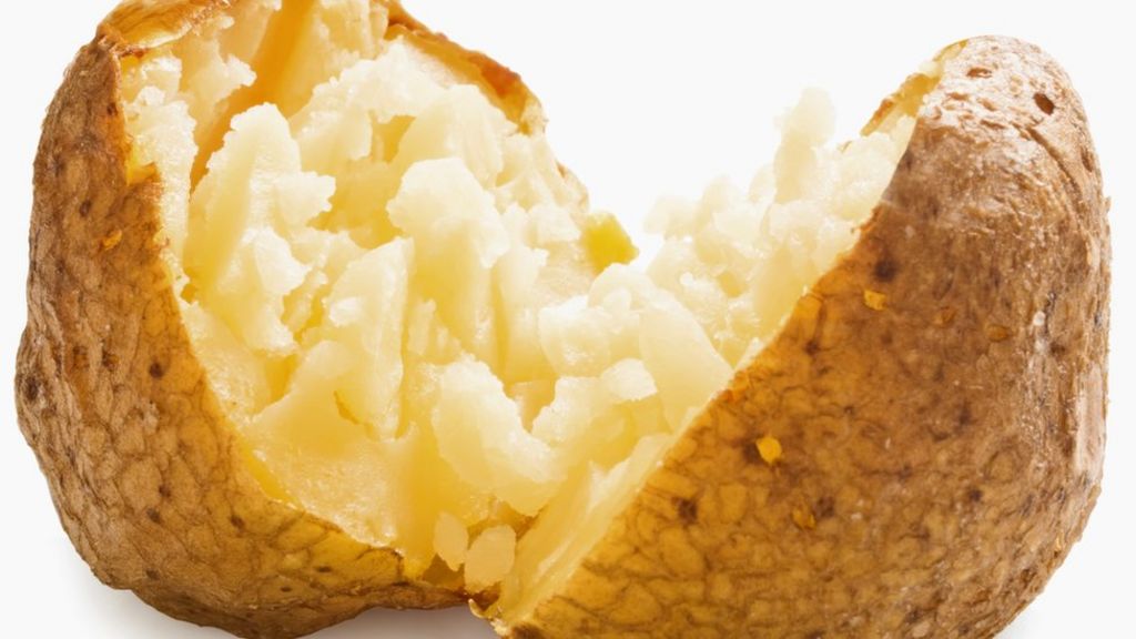 VIDEO: Did baked potatoes ruin the '£1 cafe'?