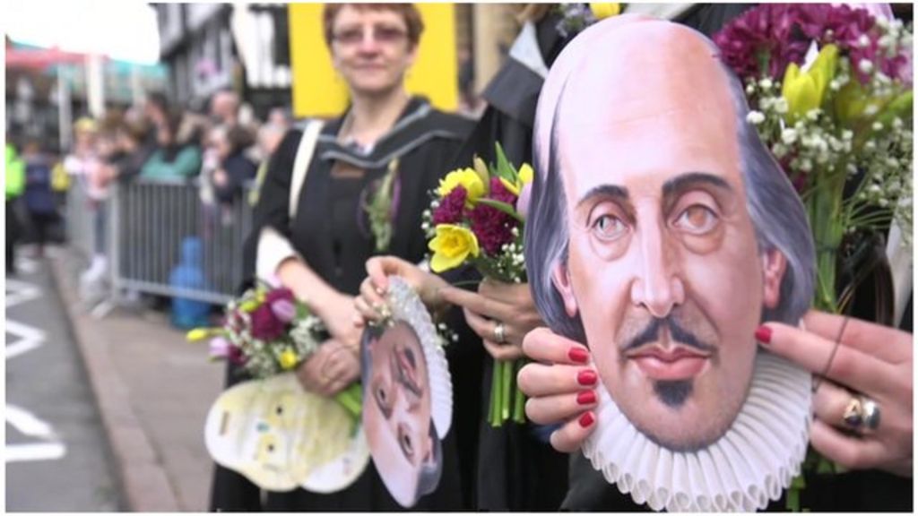 VIDEO: Shakespeare's 400th anniversary parade