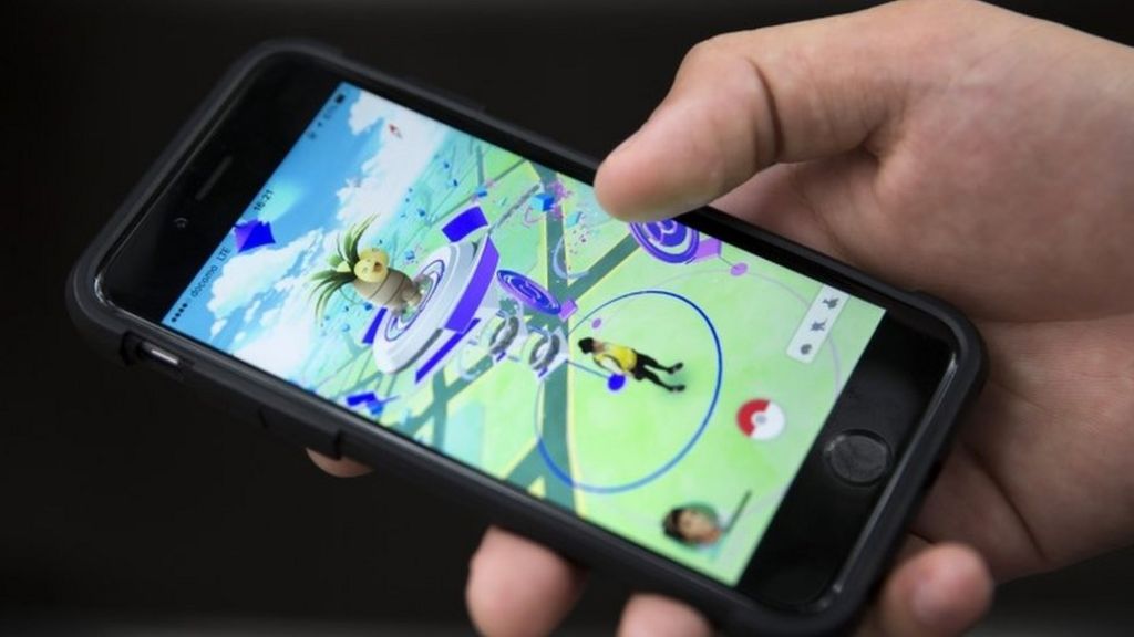 Pokemon Go-playing driver kills woman in Japan