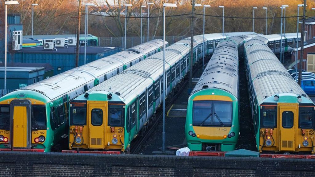 Southern strike: 'Progress made' at Acas talks