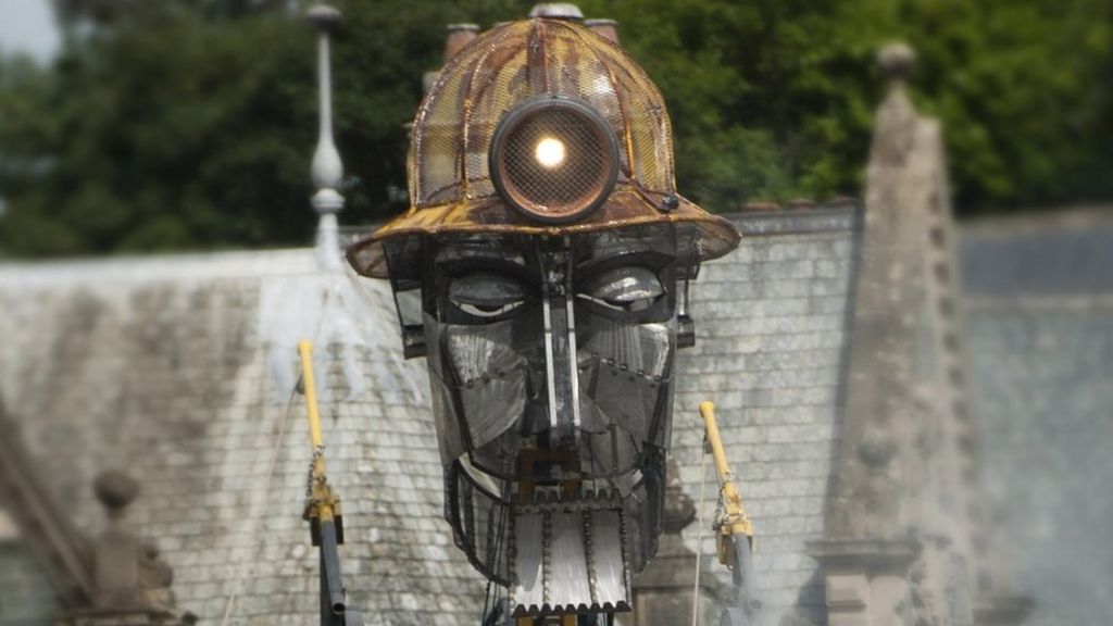 Giant miner puppet walks through Cornwall BBC News