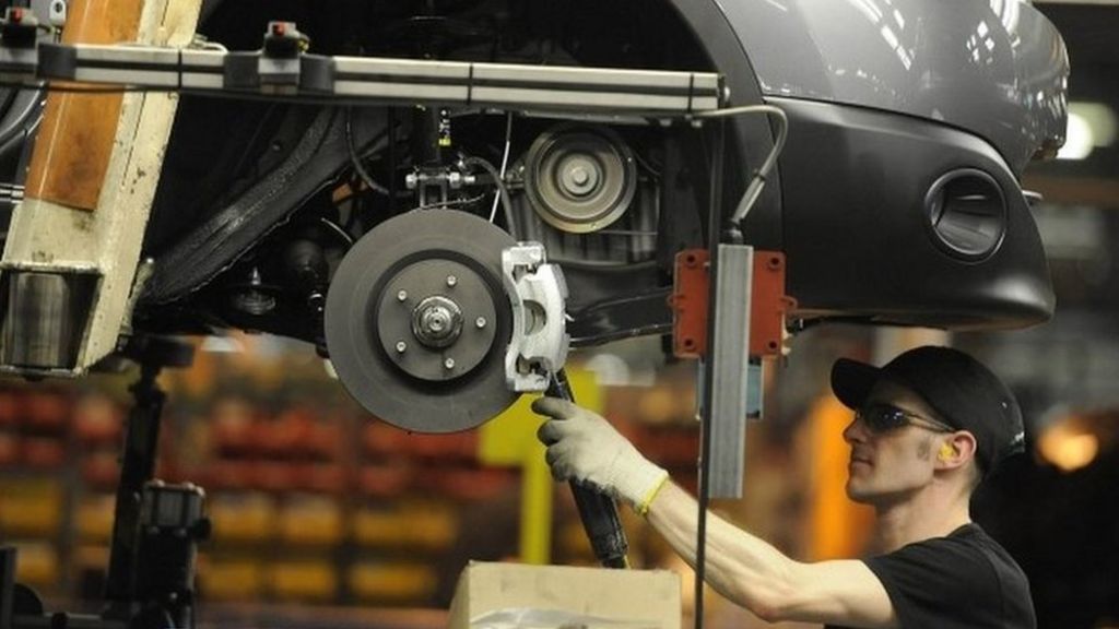 UK car industry slows investment, says SMMT trade body