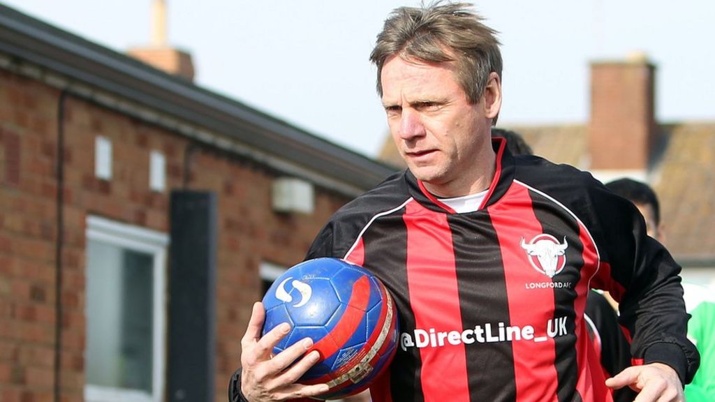 'Psycho' makes 'worst team' debut as sub