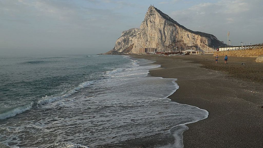 Brexit: UK has 'moral responsibility' to Gibraltar, peers say