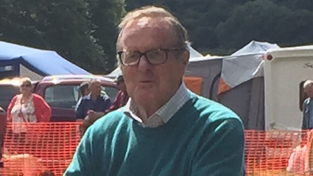 Cornwall High Sheriff Anthony Fortescue: Open verdict over shooting death - BBC News