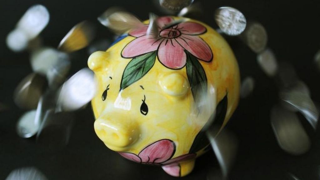 Doubts over new 'leading' savings deal announced in Budget