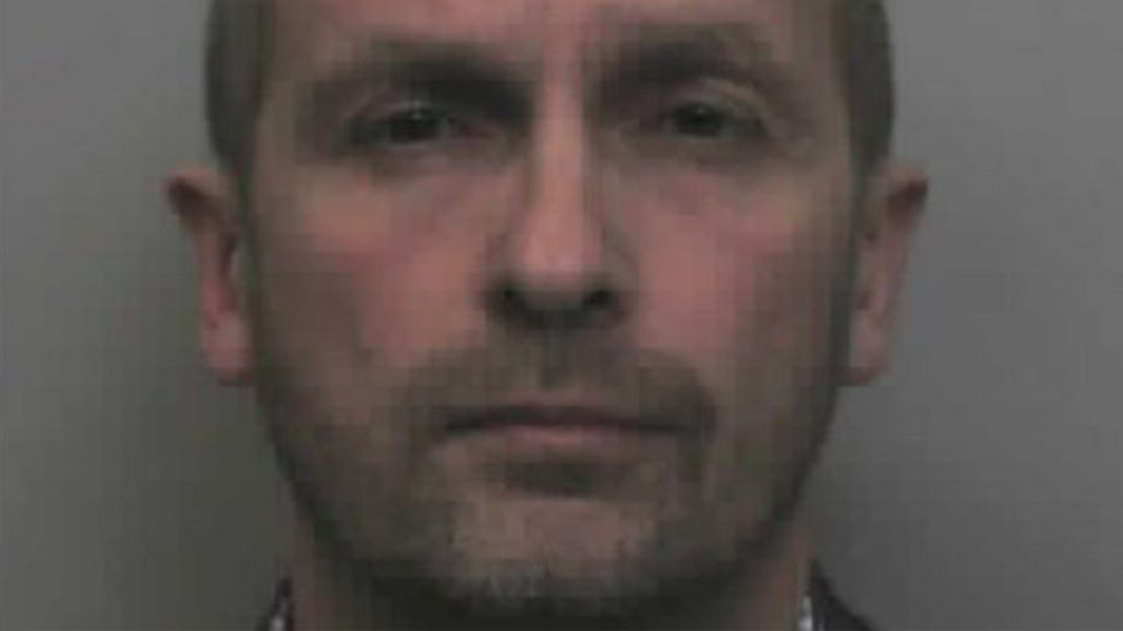 Drama teacher jailed for pupil sex abuse
