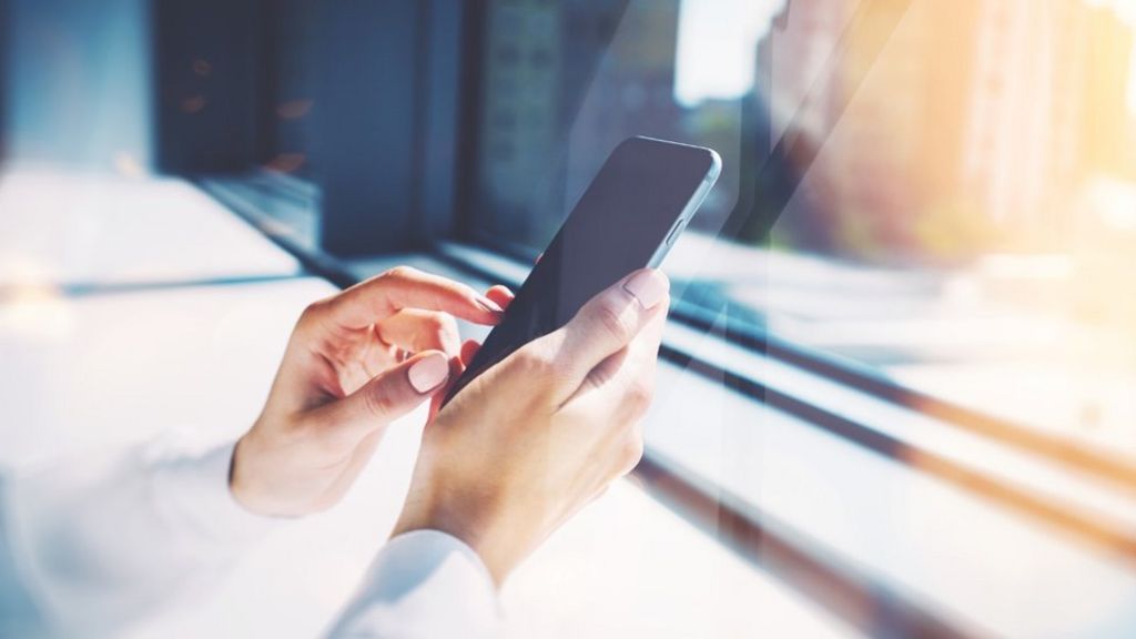 Bristol joins race to be test bed for ultra-fast 5G technology