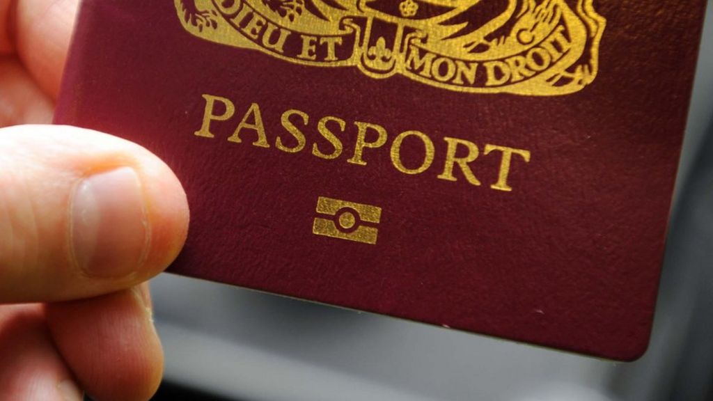 Britons with 'wrong passport' stopped from travelling to US BBC News