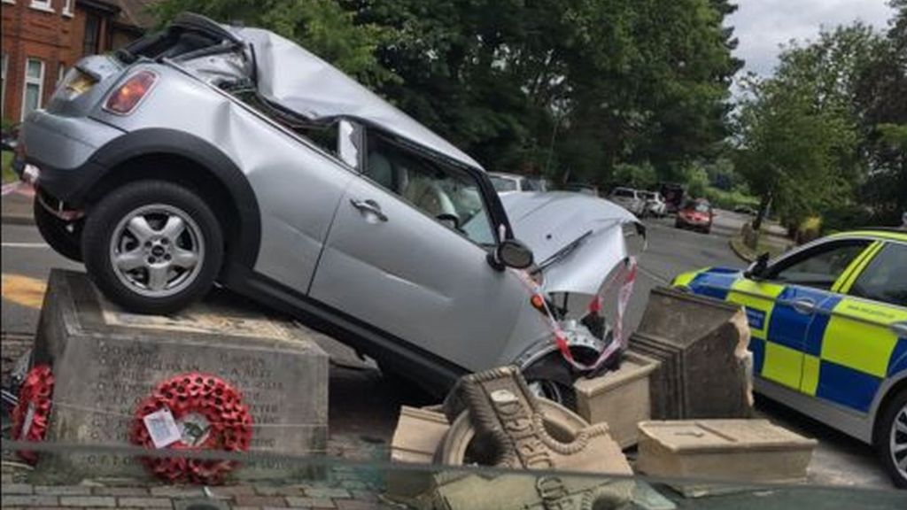 Woman injured in Beckenham war memorial car crash