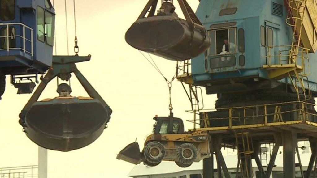 VIDEO: Port wants alternative M4 route option