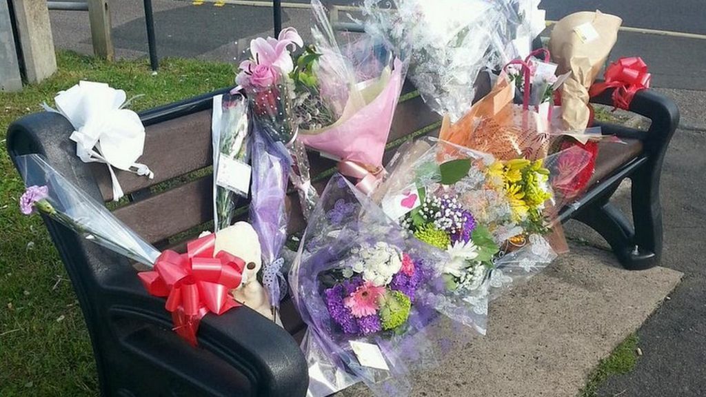 Bench dedicated to murdered teenager