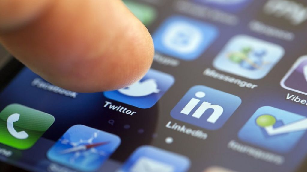 Twitter lays off hundreds of staff