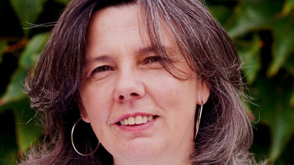 Helen Bailey: Ian Stewart 'tried to sell author's flat'