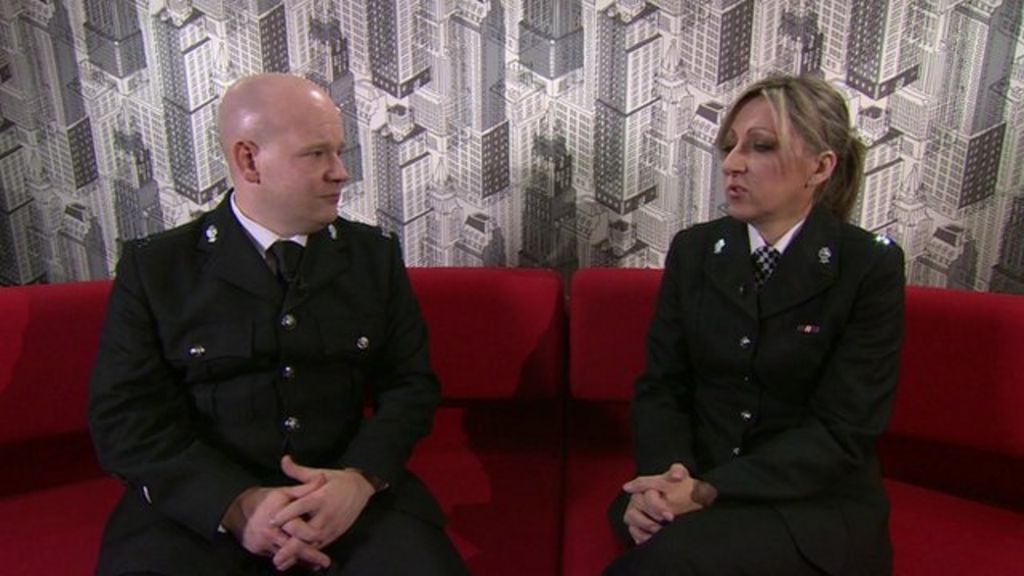 VIDEO: Police bravery award after mosque stabbing