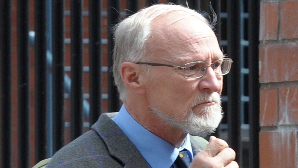 Teacher who abused pupils faces jail - BBC News