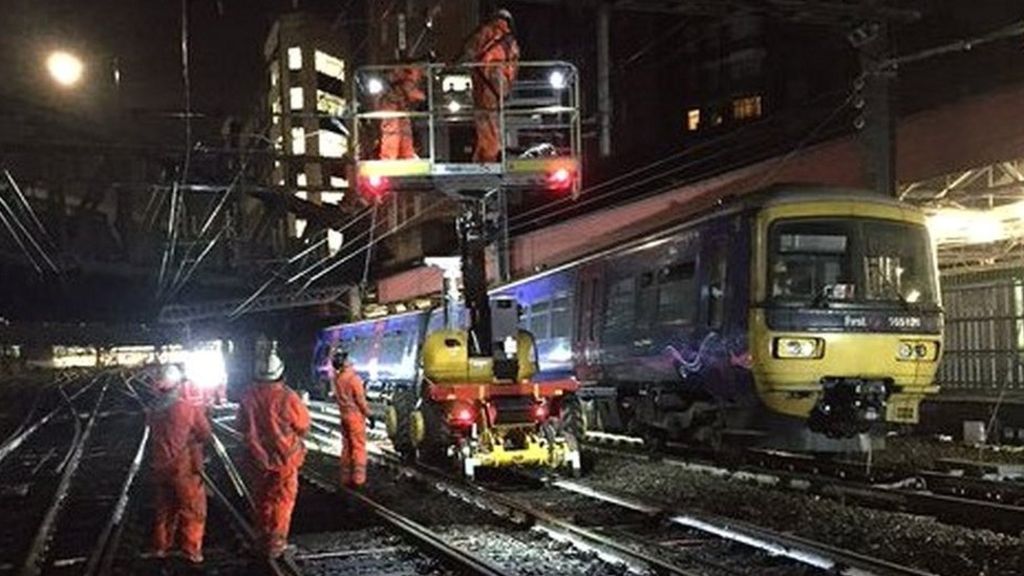 Derailed London Paddington train is finally moved