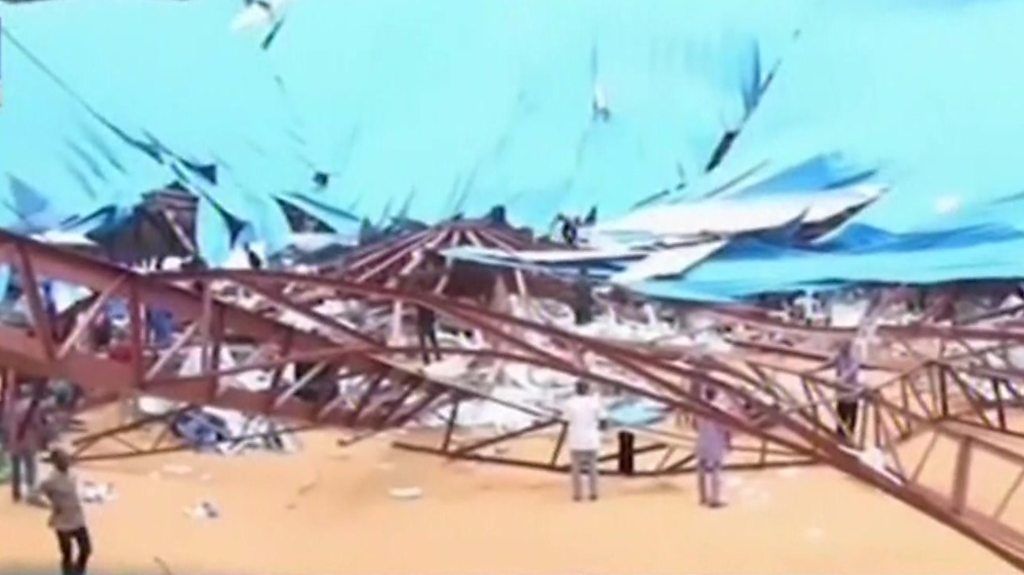 Nigeria Uyo church collapse: Footage of aftermath