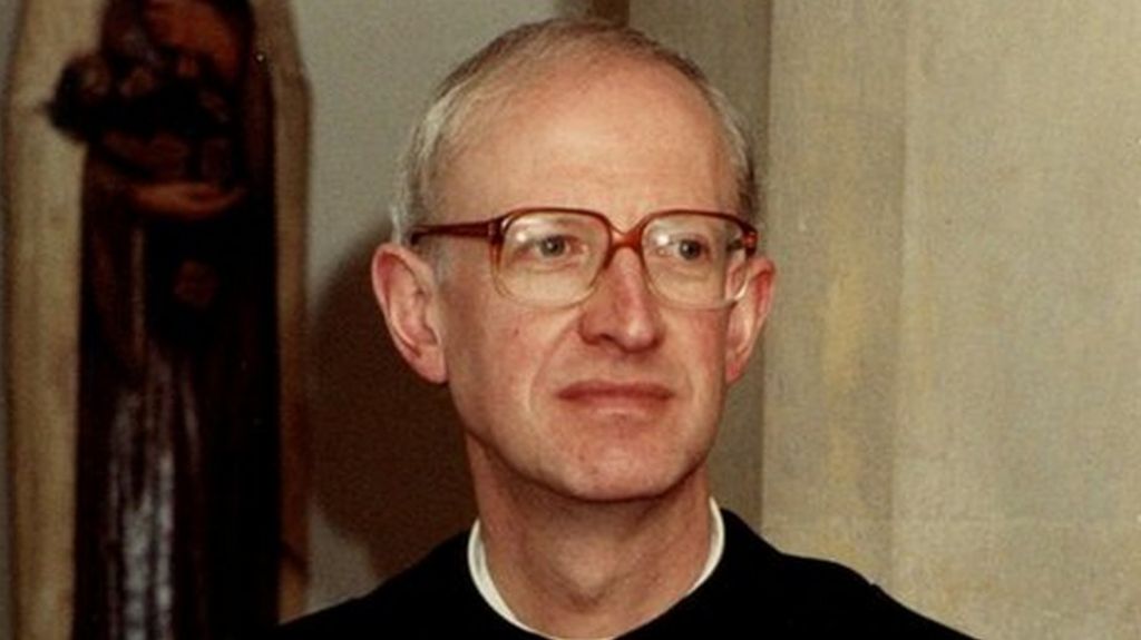 Accused UK priest held in Kosovo
