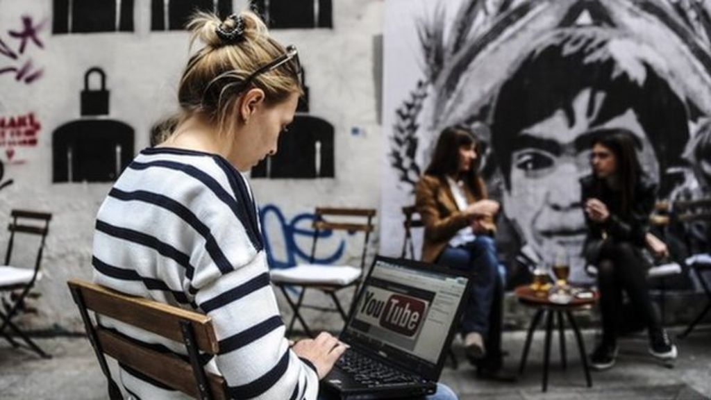 Hackers target internet address flaw