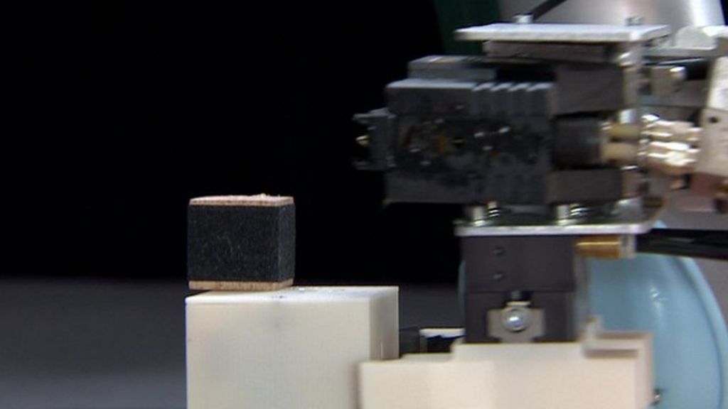 Robots learn to evolve and improve