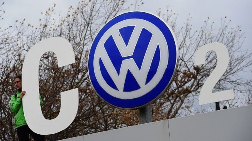 VW offers US customers $1,000 vouchers