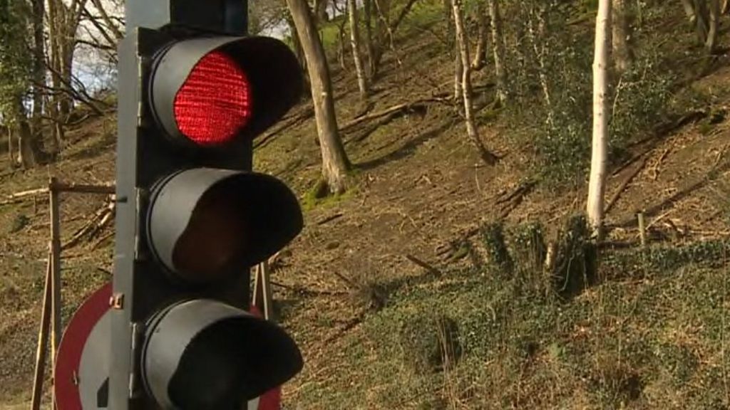 225k for lights before roadworks start