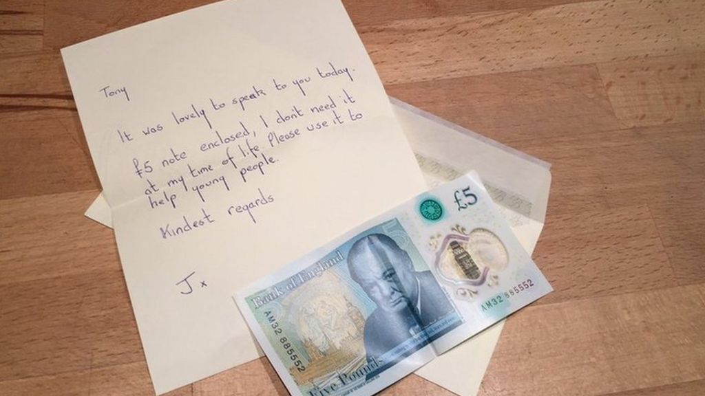 Mystery Irish woman gives £50k fiver to charity