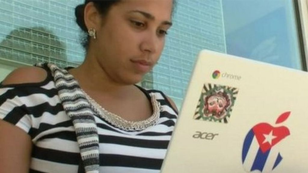VIDEO: Struggling to surf the web in Cuba