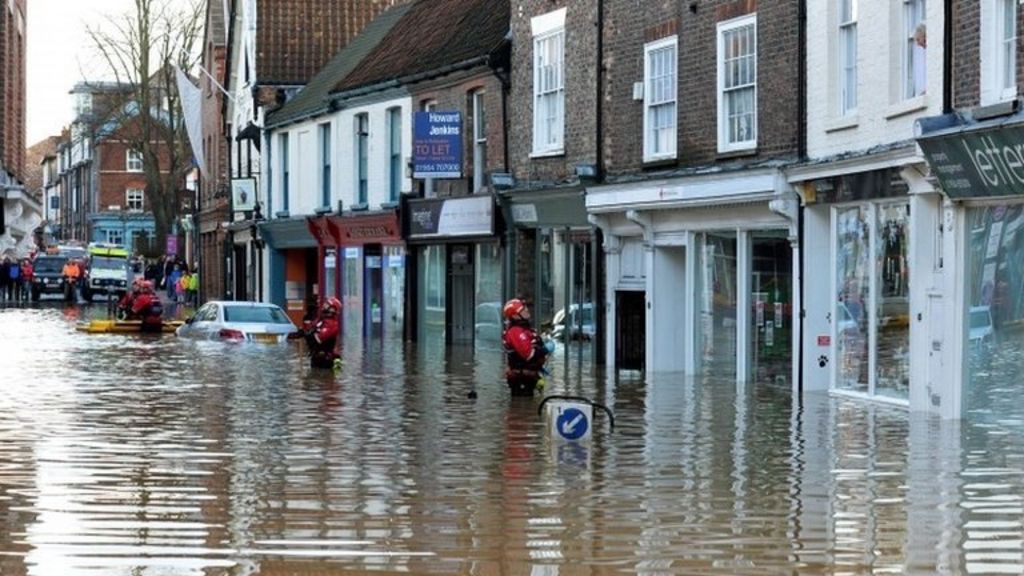 Uk Floods Complete Rethink Needed On Flood Defences Ea Bbc News 5491