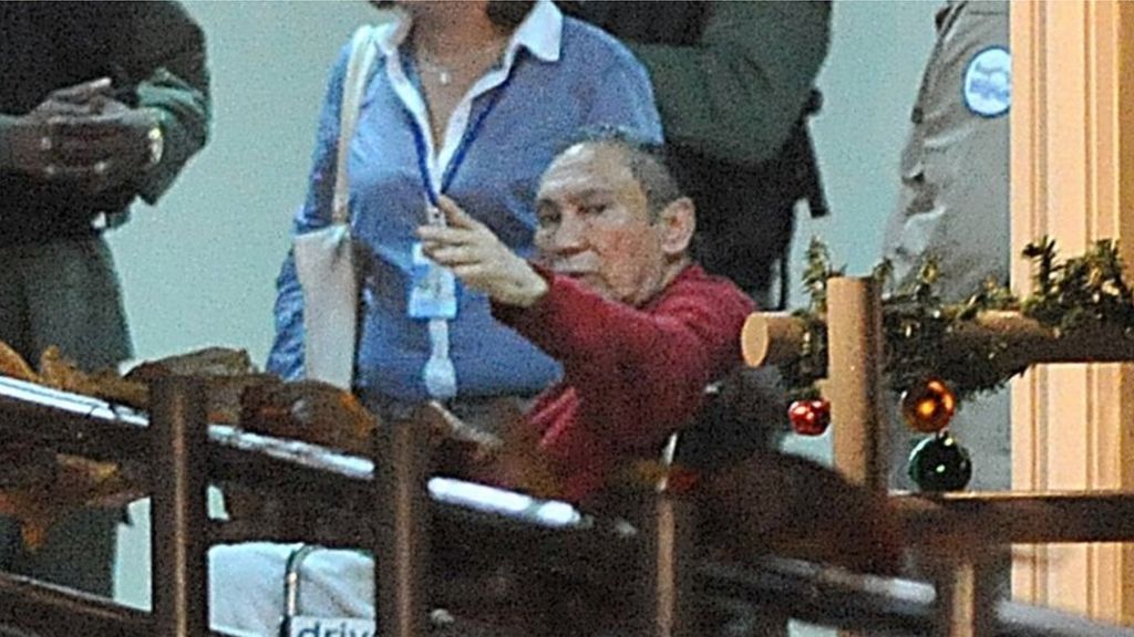 Ex-Panama ruler General Noriega suffers brain haemorrhage