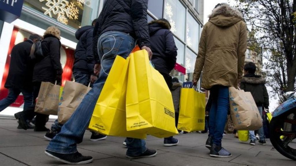 UK retail sales show signs of weakness