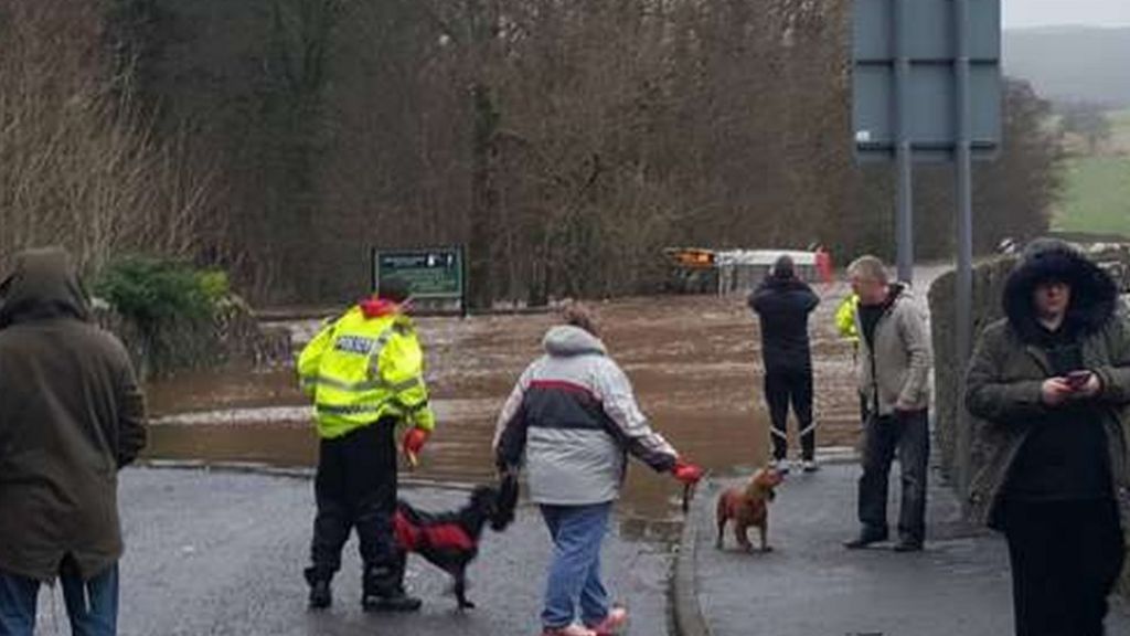 Homes evacuated as Storm Frank hits UK