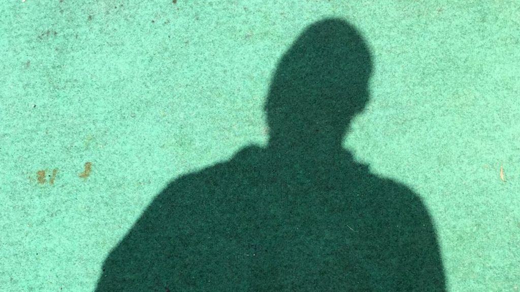 April's dad backs paedophile therapy