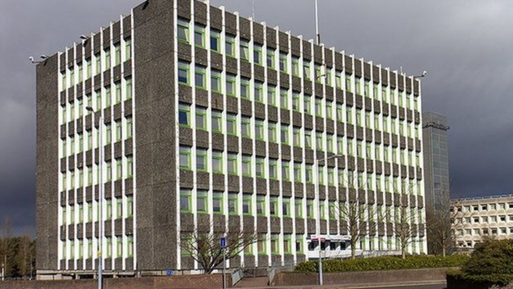 Fife Council agrees 30.9m savings