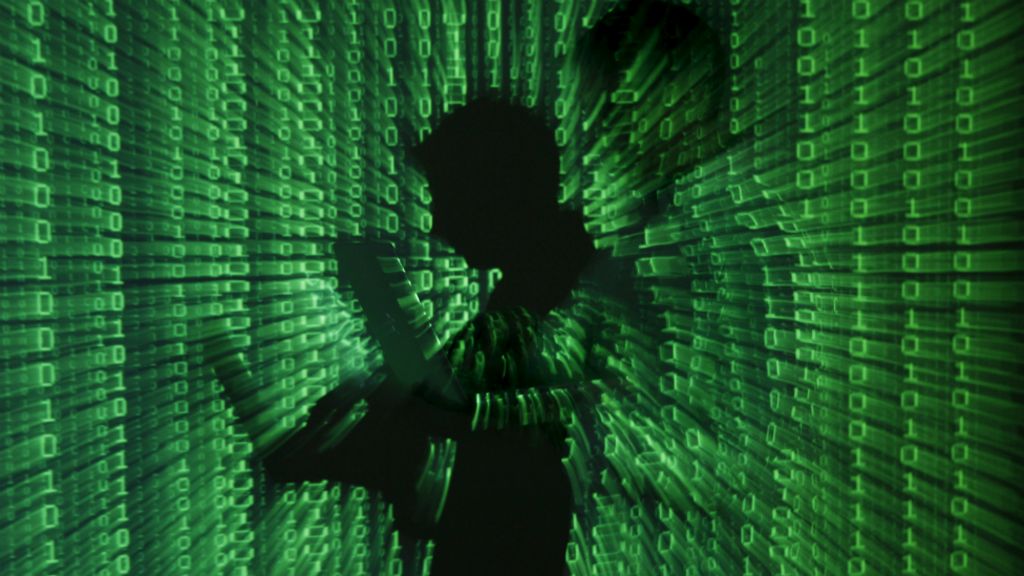 US data breach 'hit 21.5m people'