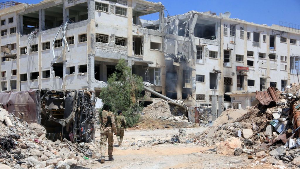 Syria conflict: Aleppo 'corridors' must be protected - Red Cross