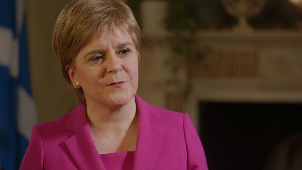 Sturgeon: Autumn 2018 'common sense' for indyref2