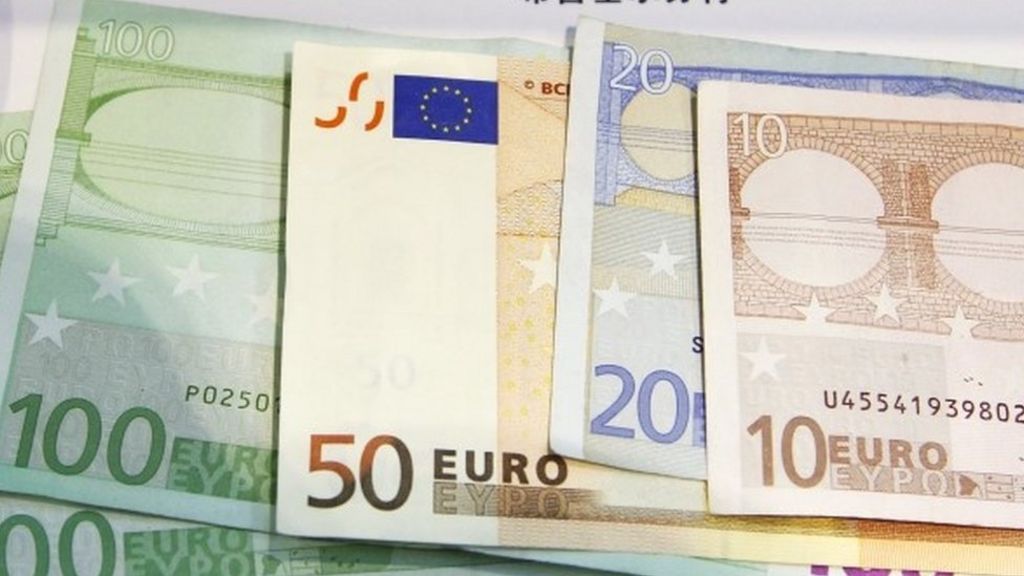 Third of eurozone state bonds lose money