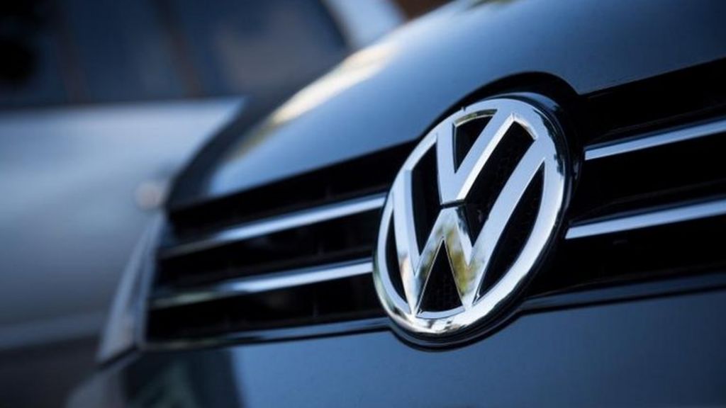 Volkswagen emissions: UK and six other nations face legal action - BBC News