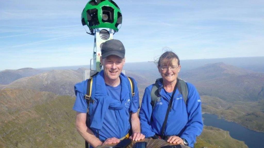 Google Street View scales Snowdon