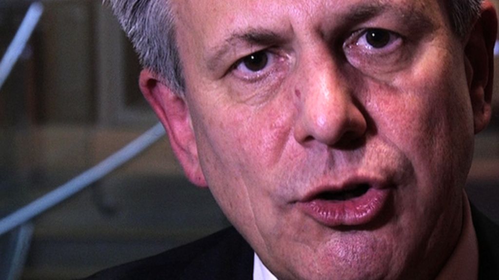 VIDEO: Shell boss advice: Leave the office