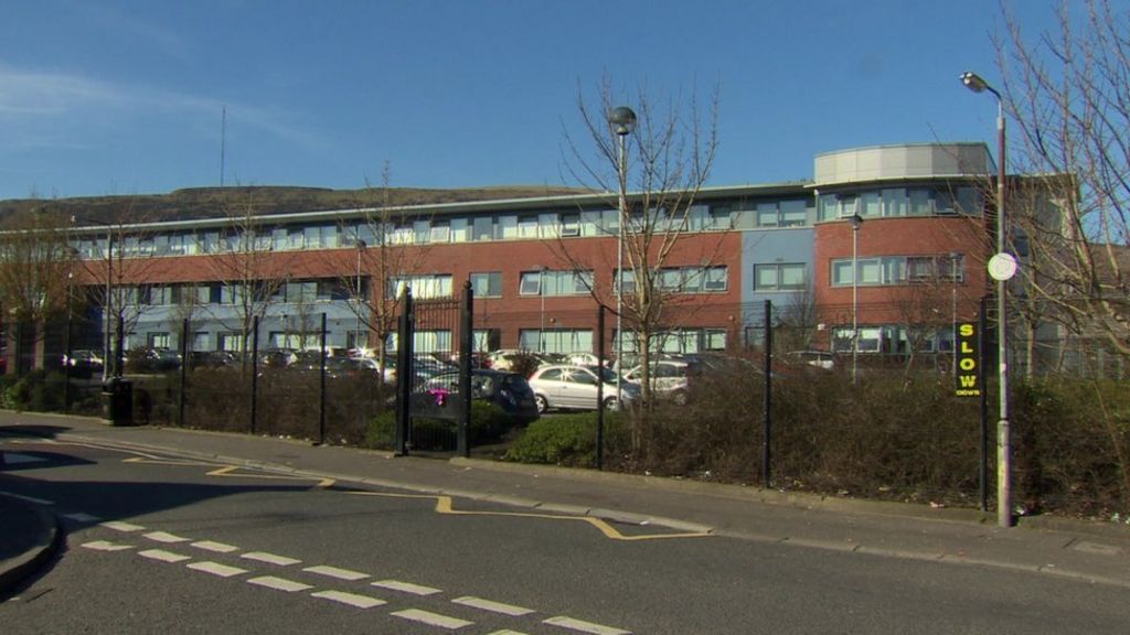 De La Salle teachers told to 'consider positions'