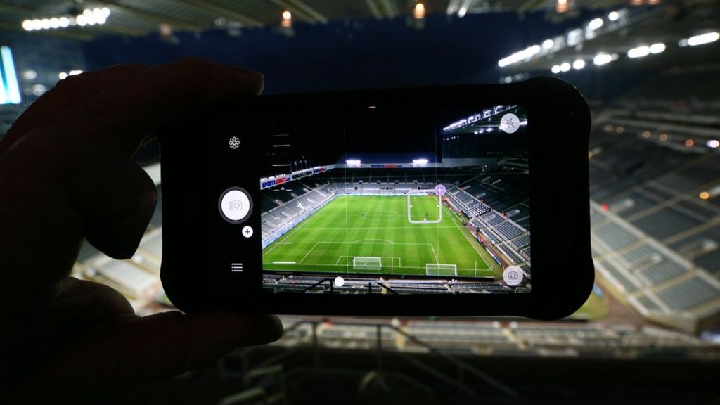 English clubs to get free stadium wi-fi
