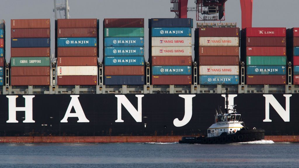Ex-Hanjin Shipping chairwoman investigated over insider trading